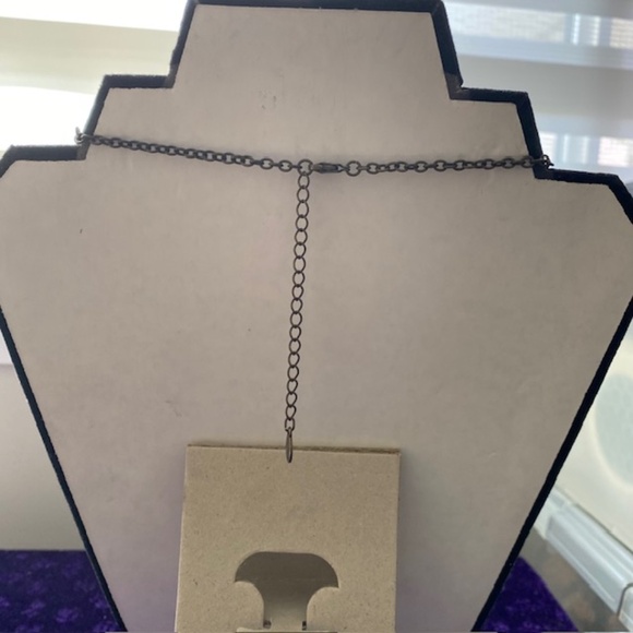 ALDO Statement Women Amber Coloured Faceted Crystal Necklace - Picture 4 of 6